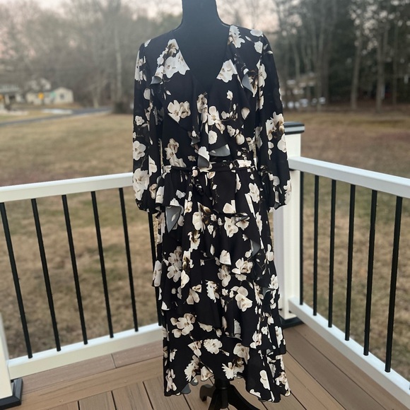 ALICE AND OLIVIA KYE RUFFLE FLORAL PRINT CREPE MIDI DRESS SIZE 12 - Picture 7 of 16